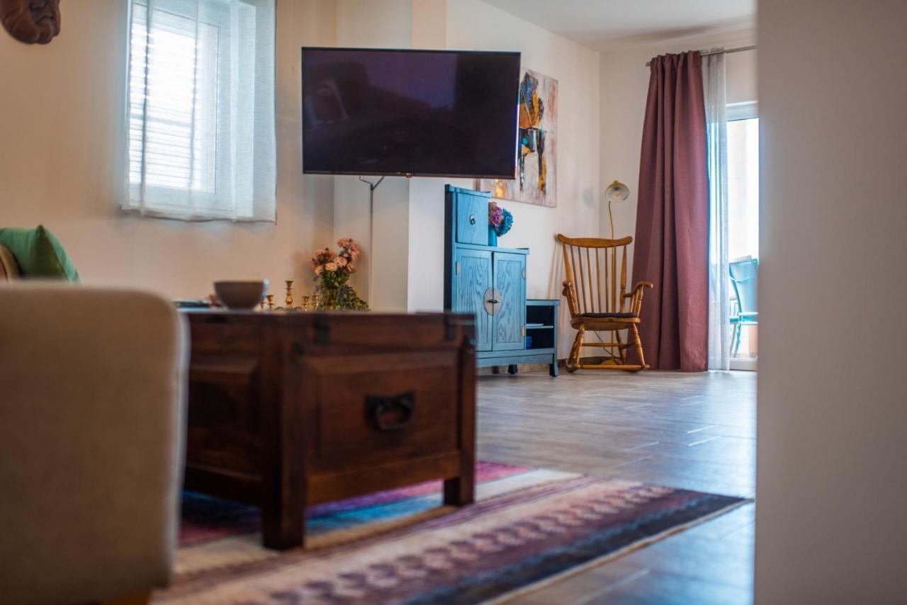 Apartman Paula Kastela Exterior photo